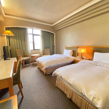 Ardi Hotel Yuanlin Bagian luar foto
