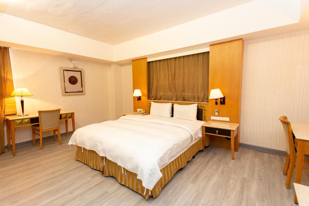 Ardi Hotel Yuanlin Bagian luar foto