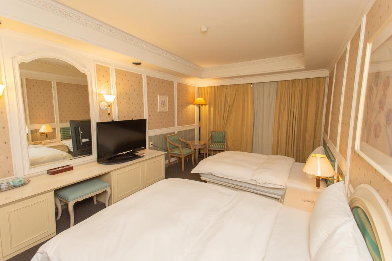 Ardi Hotel Yuanlin Bagian luar foto