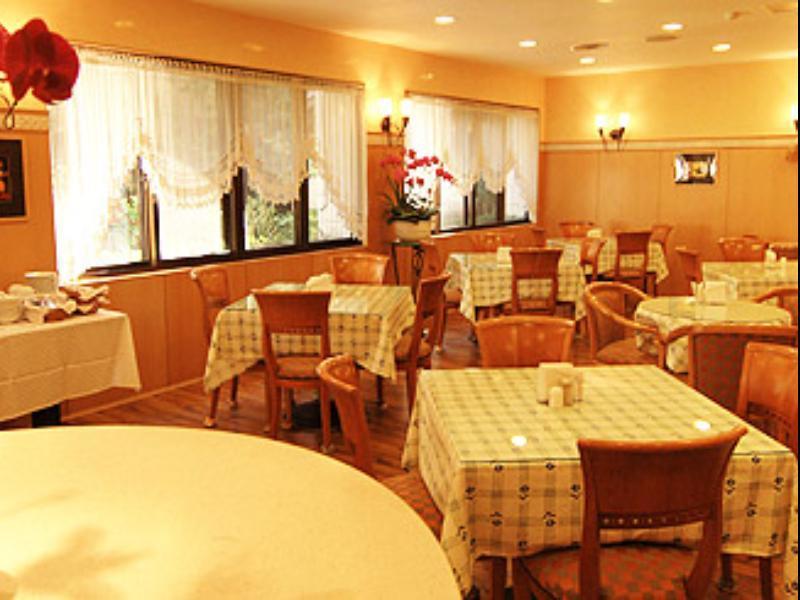 Ardi Hotel Yuanlin Bagian luar foto